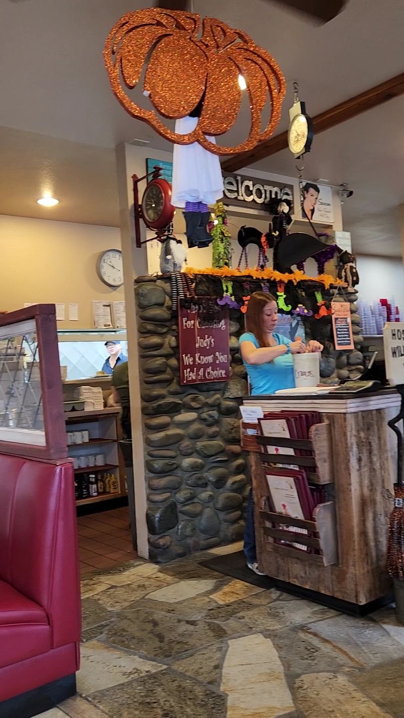 Country Cafe, Chehalis