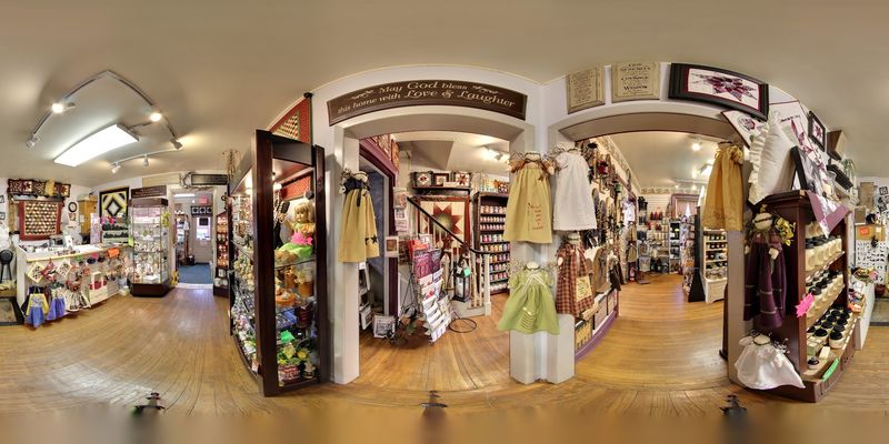 Crafts, Quilts, And Handmade Finds