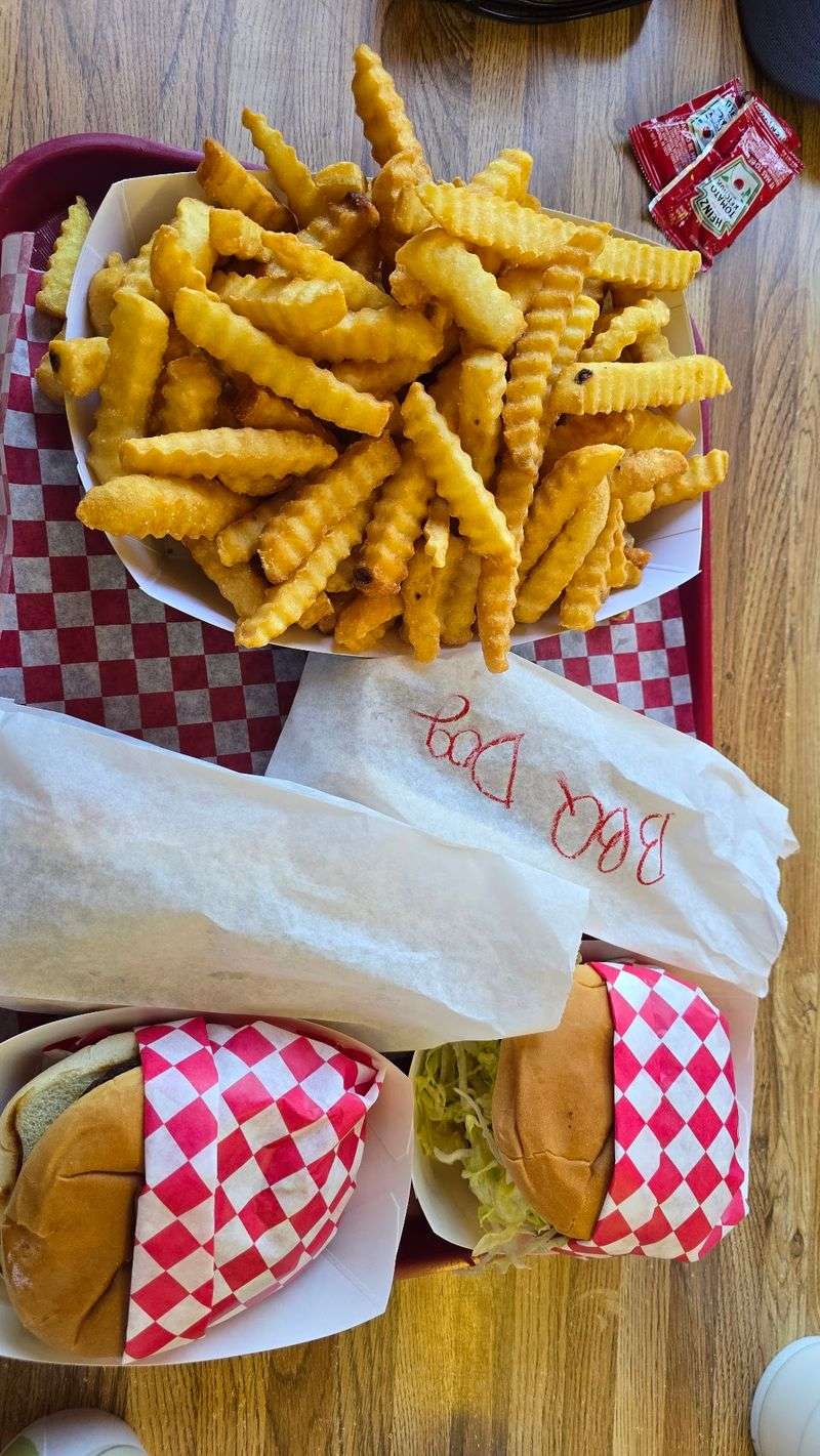 Crispy, Golden Fries That Steal The Show Crispy, Golden Fries That Steal The Show