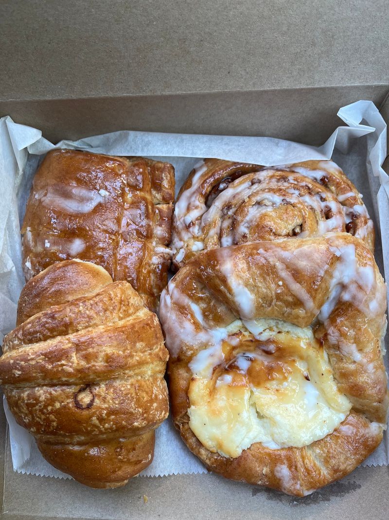 Croissants And Pastries Worth Planning Around