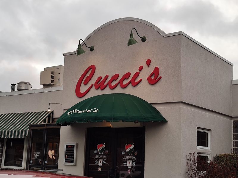 Cucci's, Front Royal, Virginia
