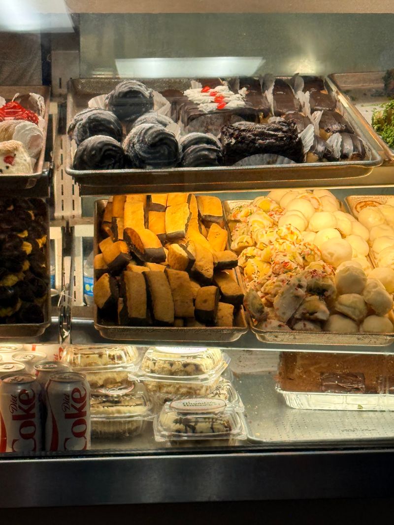 D'Amato's Bakery, Middletown