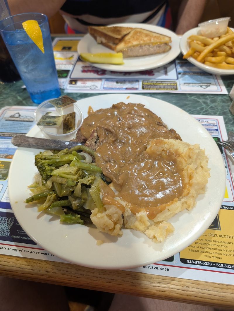 Daily Specials That Keep Regulars Guessing Daily Specials That Keep Regulars Guessing