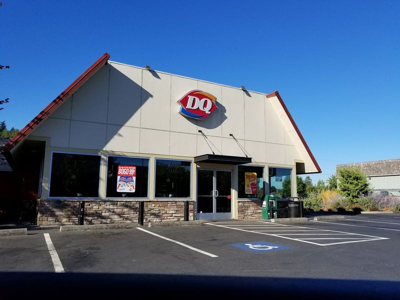 Dairy Queen, Small-Town Oregon