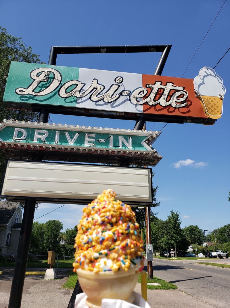 Dari-ette Drive-In, Saint Paul, Minnesota
