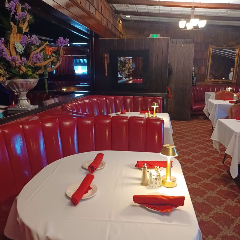 Dark Wood And Leather Booths