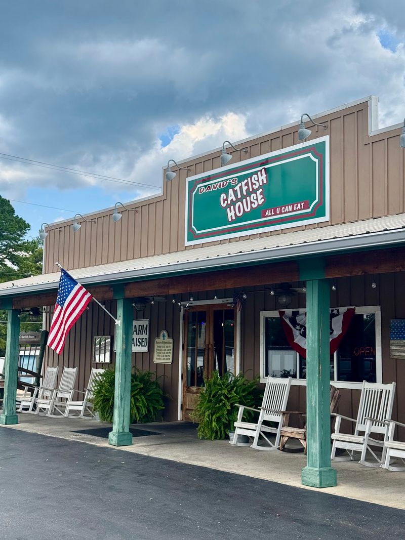 David's Catfish House, Enterprise, Alabama David's Catfish House, Enterprise, Alabama