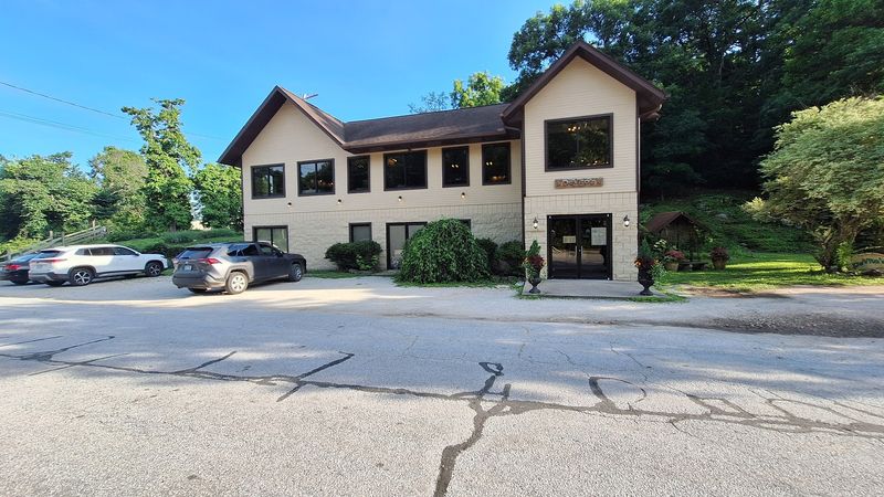 DeVito's Restaurant, Bear Creek Springs, Harrison, Arkansas