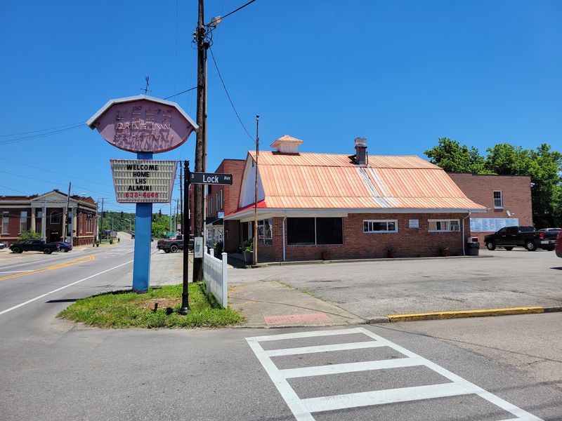 Dee's Drive-In, Kentucky Dee's Drive-In, Kentucky