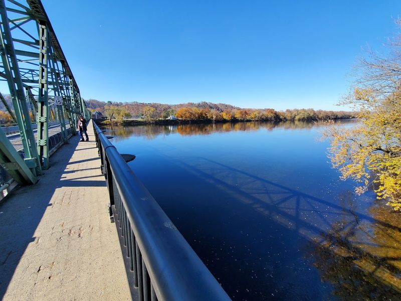 Delaware River Views Right Outside Your Door Delaware River Views Right Outside Your Door