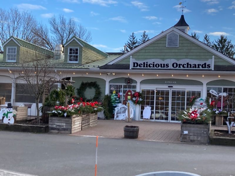 Delicious Orchards, Colts Neck