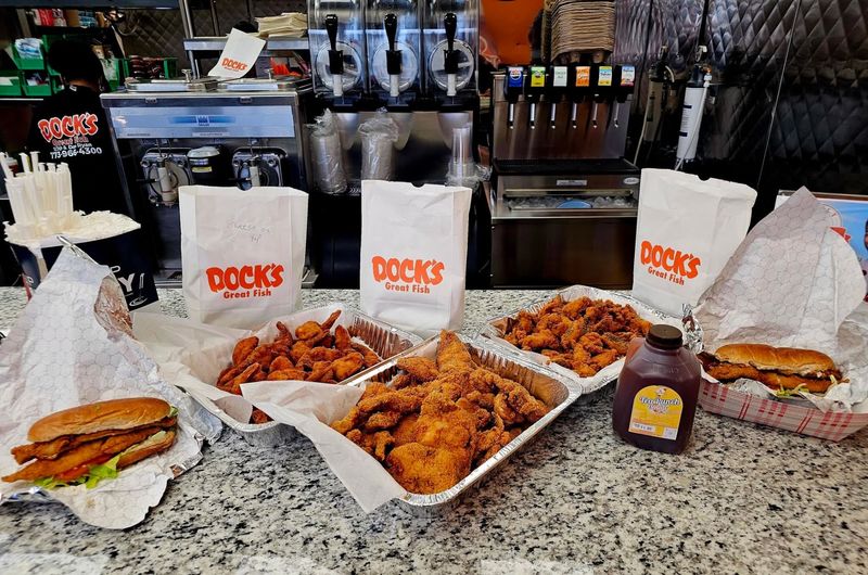 Dock's Great Fish, Naperville