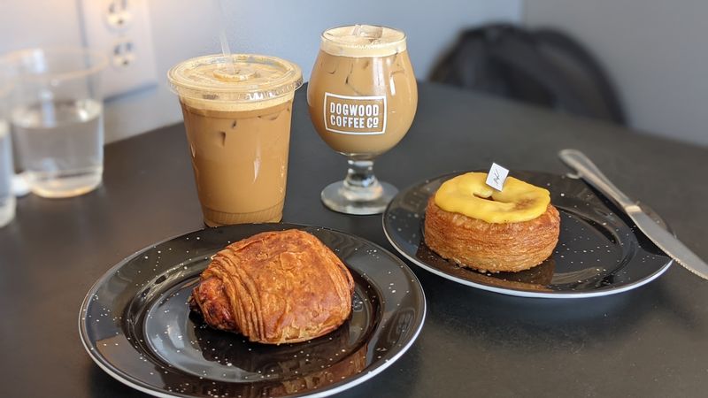 Dogwood Coffee, Minneapolis