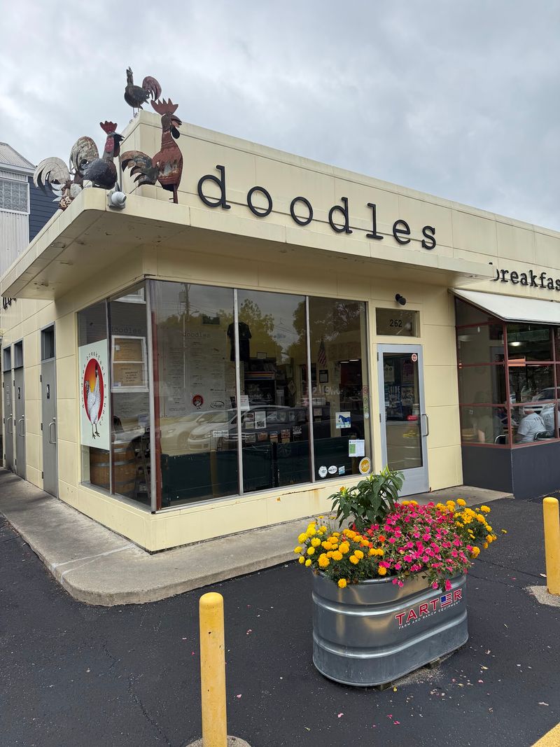 Doodles Breakfast and Lunch, Lexington