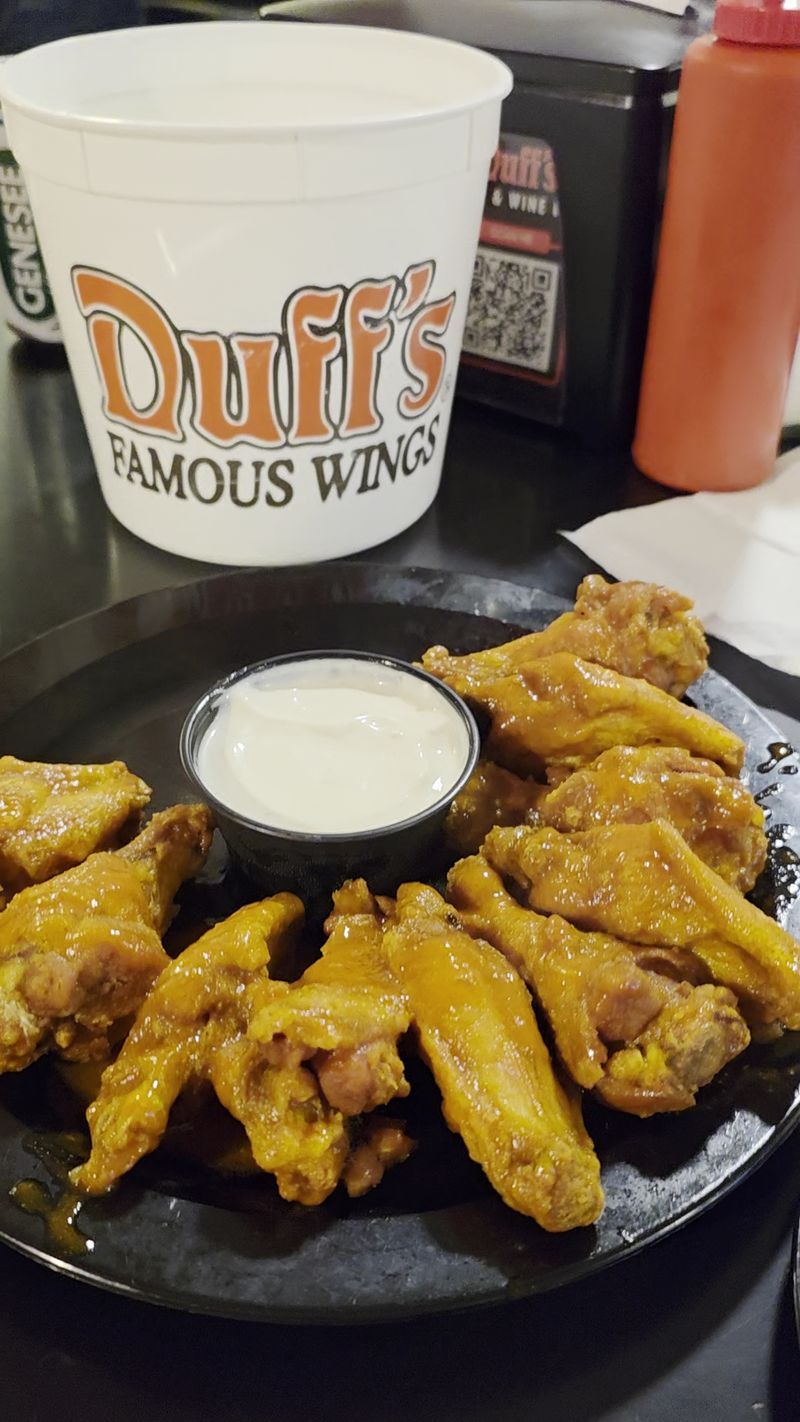 Duff's Famous Wings, Amherst, NY Duff's Famous Wings, Amherst, NY