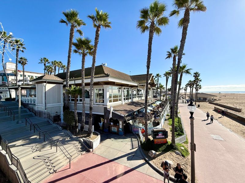 Duke's Huntington Beach, Huntington Beach Pier, Huntington Beach Duke's Huntington Beach, Huntington Beach Pier, Huntington Beach