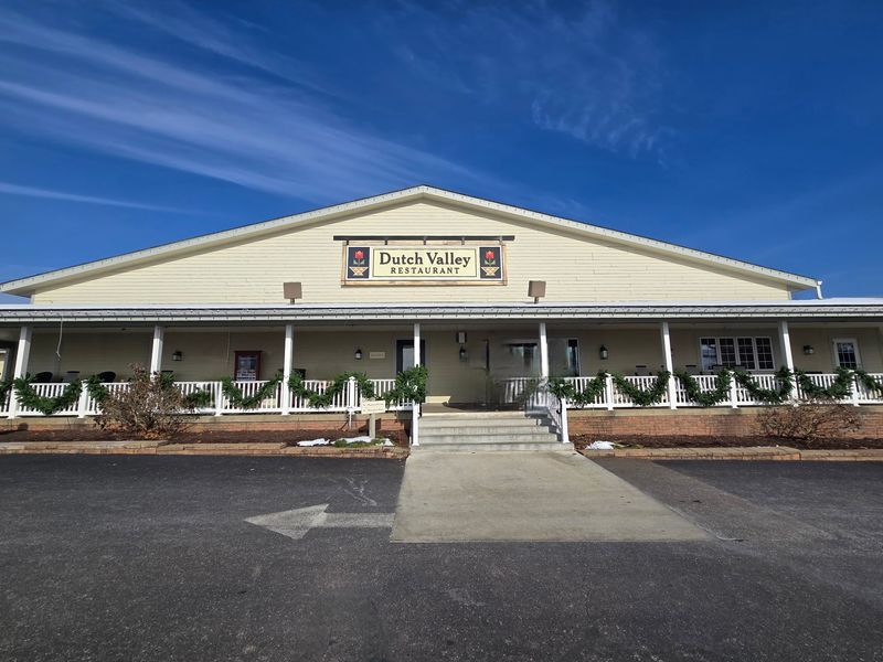 Dutch Valley Restaurant, Sugarcreek