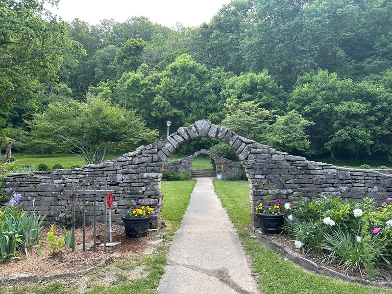 Easy Trails and Accessible Paths