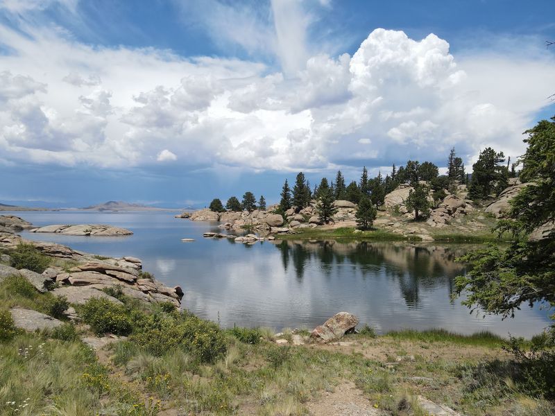 Easygoing Trails and Ridge Walks