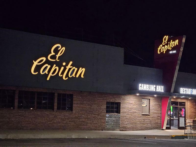 El Capitan, Hawthorne El Capitan, Hawthorne
