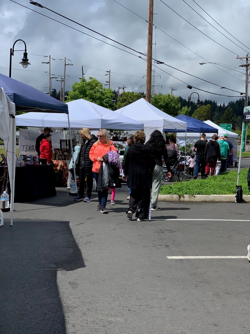 Estacada Farmers Market, Estacada, Oregon