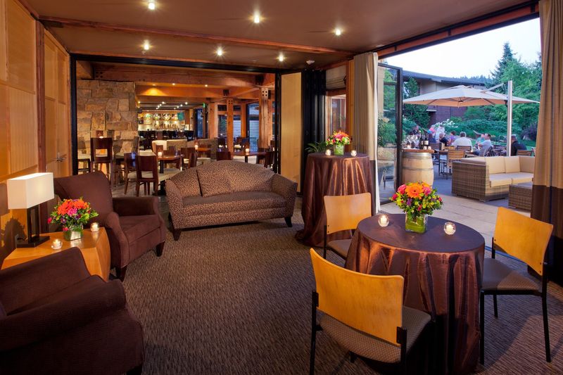 Evenings At The Bar Lounge