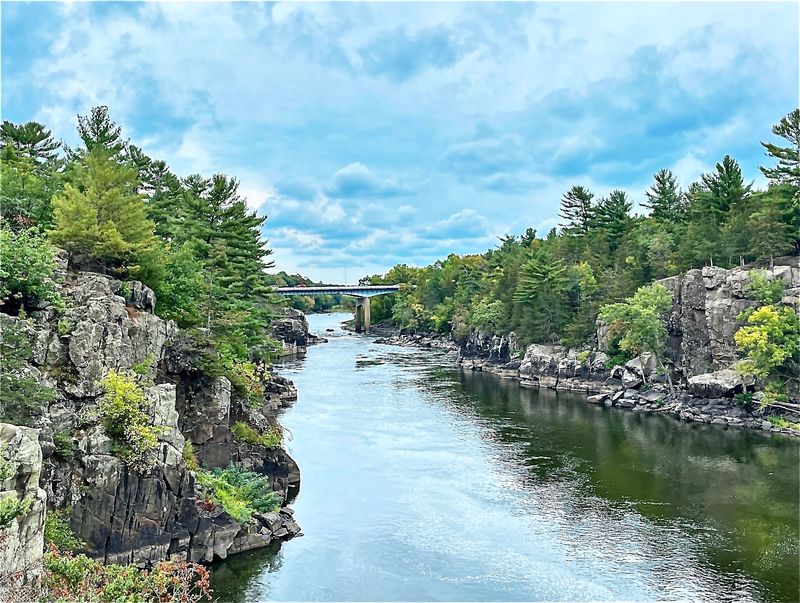 Fall Photography Hotspots Around Every Corner