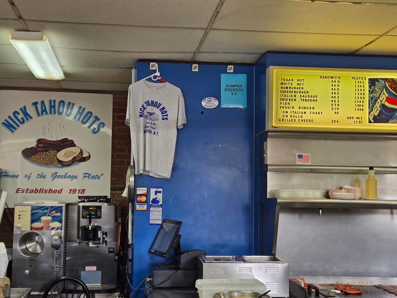 Fast Service and No-Nonsense Style Fast Service and No-Nonsense Style