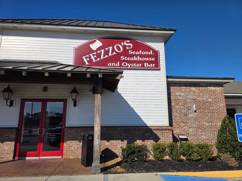 Fezzo's Seafood, Steakhouse and Oyster Bar, Crowley