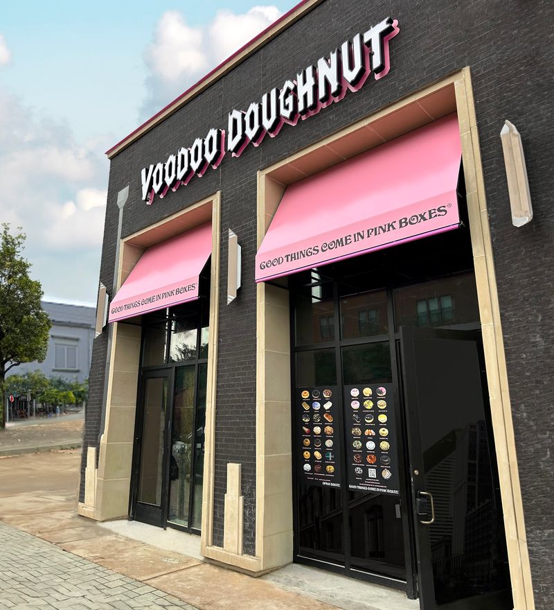Finding the Pink-Box Wonder on Lower Greenville Finding the Pink-Box Wonder on Lower Greenville