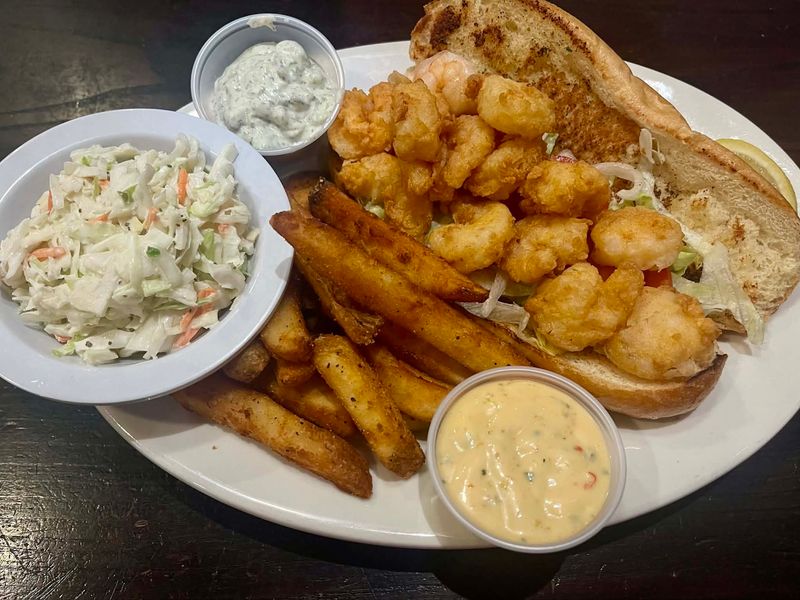 Fisherman's Wharf Seafood, Wilmington, North Carolina
