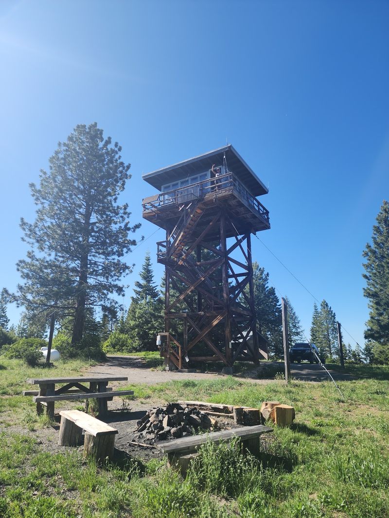 Fivemile Butte Lookout, Dufur