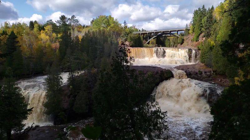 Four Seasons, Four Different Parks