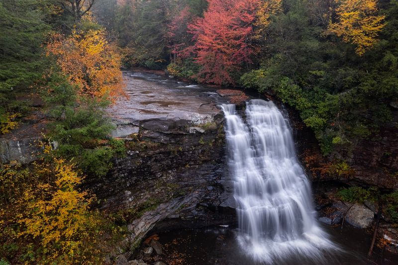 Four Waterfalls in One Short Hike