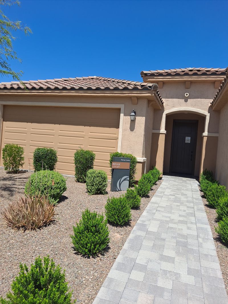 Fourteen Model Homes To Wander Through