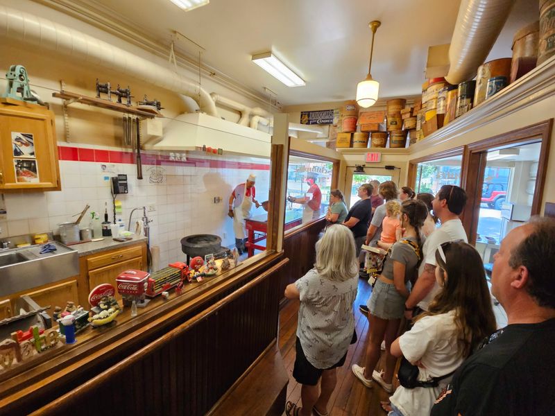 Free Demonstrations and Samples for All Ages