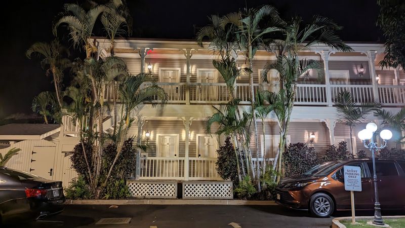 Free Parking And No Resort Fees