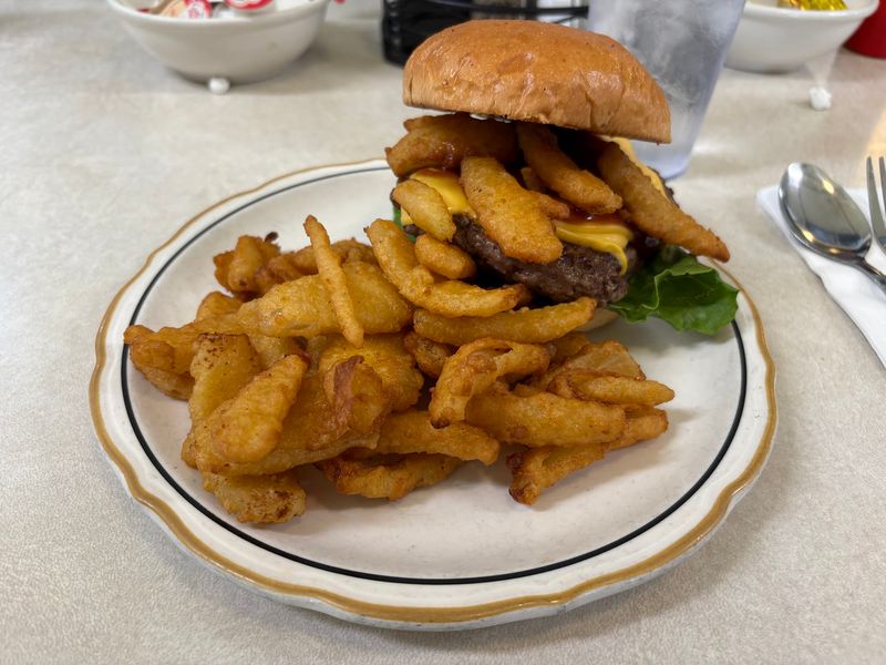 Fresh Burgers, No Frozen Beef Fresh Burgers, No Frozen Beef