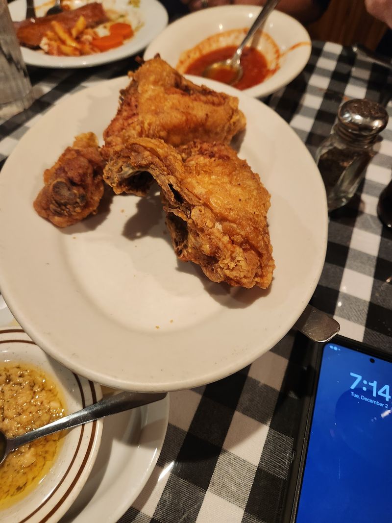 Fried Chicken and Comfort Classics Fried Chicken and Comfort Classics