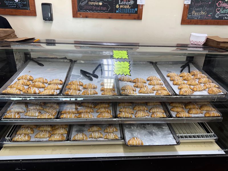 Fried Pies With a Crust That Steals the Show Fried Pies With a Crust That Steals the Show