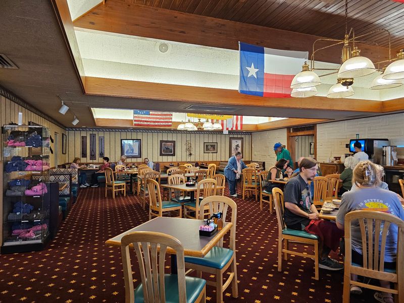 Friendly Staff and Table Service That Feel Like Family Friendly Staff and Table Service That Feel Like Family