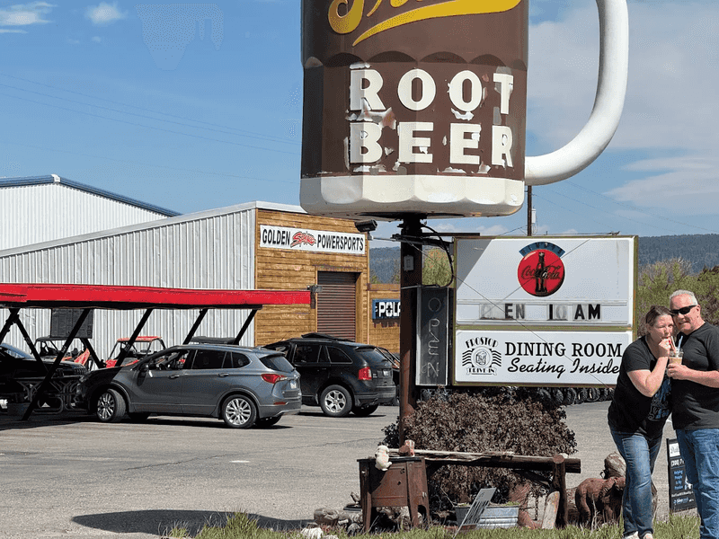 Frostop Drive-In, Ashley, Indiana