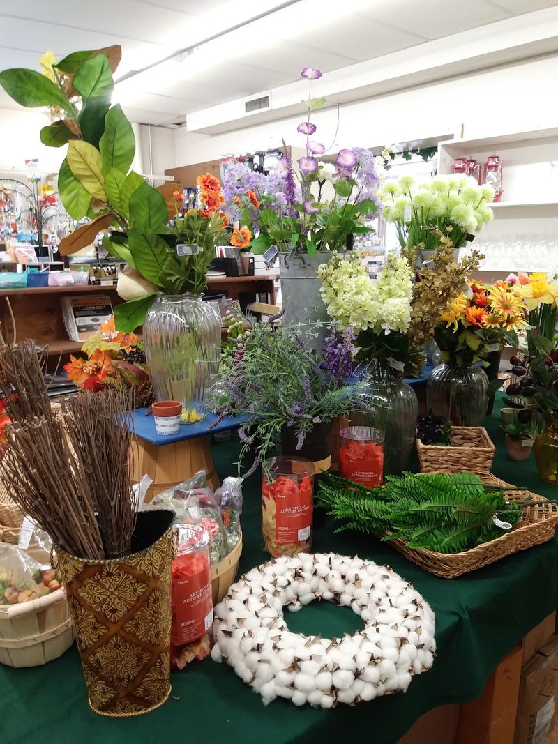 Gardening Supplies for the Outdoor Enthusiast Gardening Supplies for the Outdoor Enthusiast