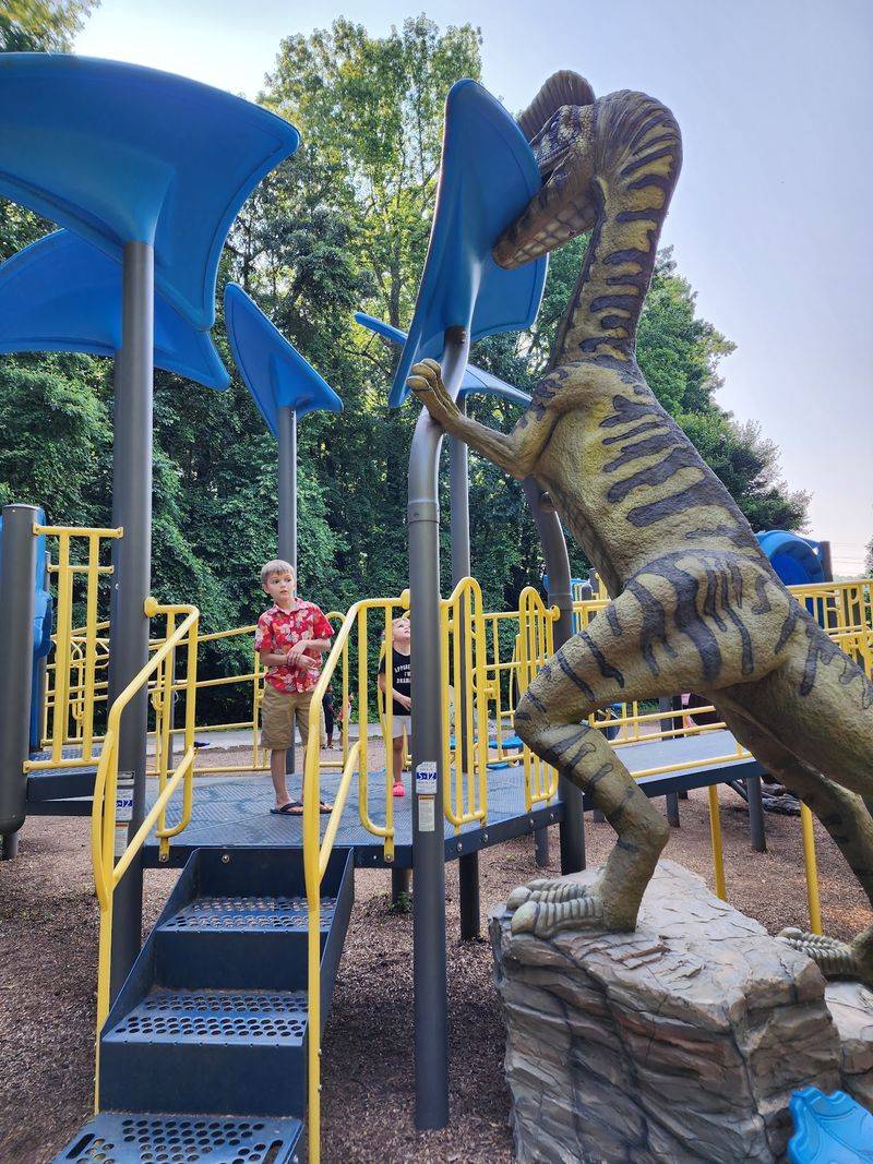 Giant Climbable Dinosaur Structures for Every Age Giant Climbable Dinosaur Structures for Every Age