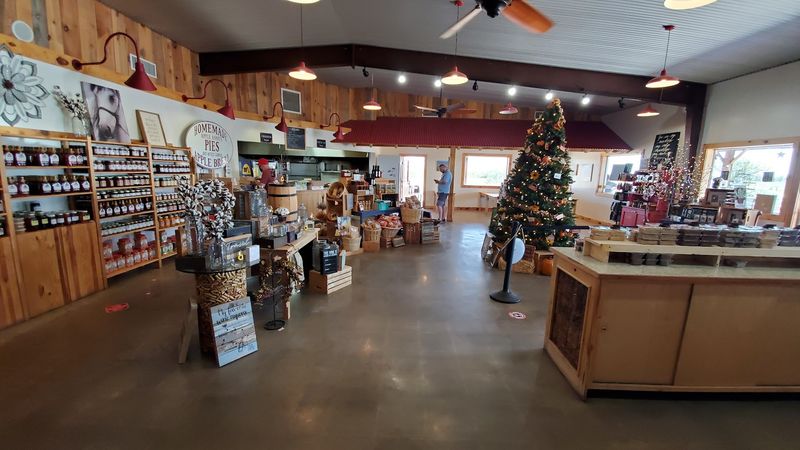 Gifts, Gadgets, and Country Store Finds