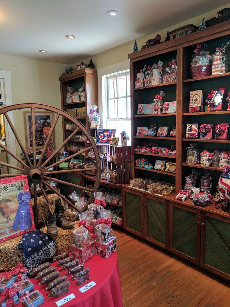 Gifts, Shipping, And Sweet Surprises By Mail Gifts, Shipping, And Sweet Surprises By Mail