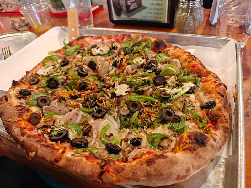 Gluten-Free Pizza Options That Actually Taste Good Gluten-Free Pizza Options That Actually Taste Good
