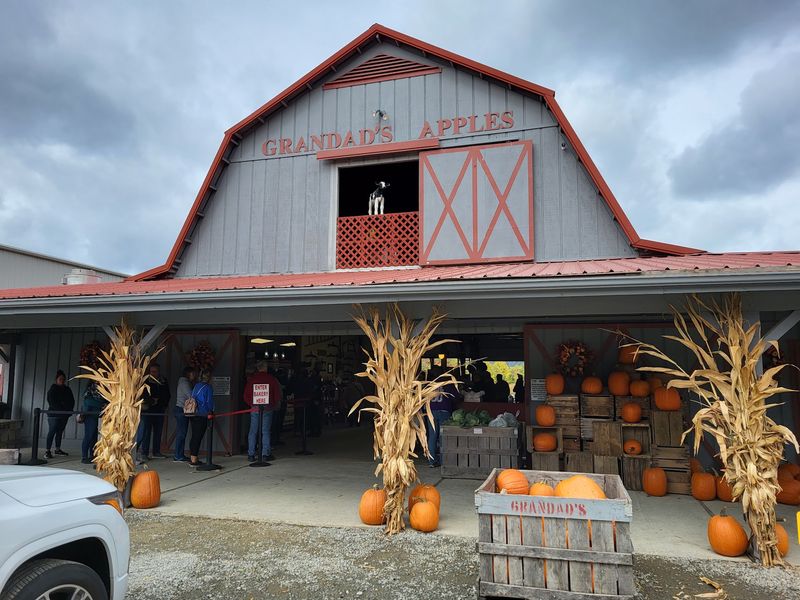 Grandad's Apples N' Such, Hendersonville, NC