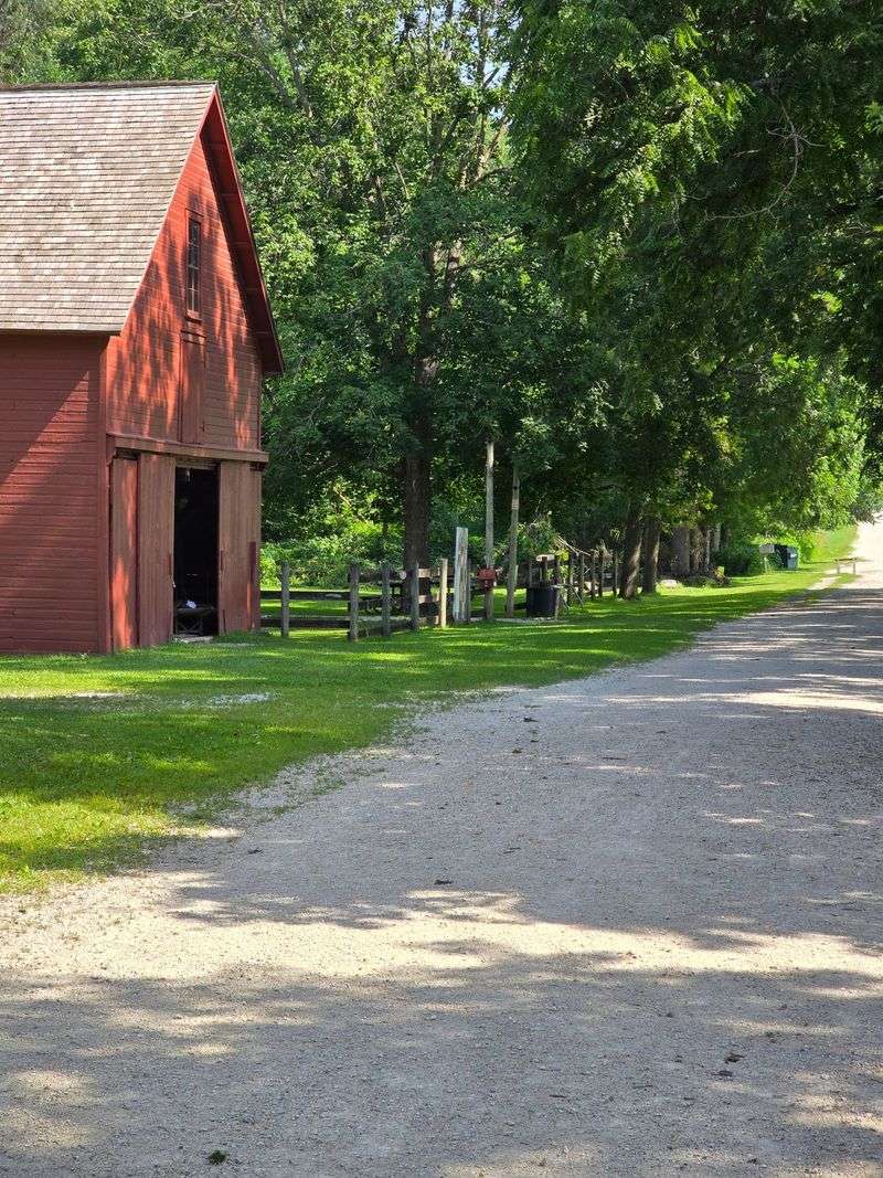 Guided Tours That Bring the Past Alive