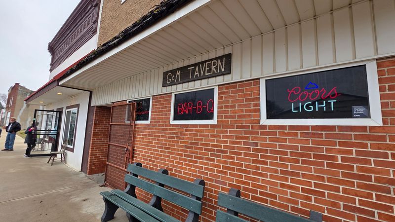 Guy and Mae's Tavern, Williamsburg, Kansas Guy and Mae's Tavern, Williamsburg, Kansas